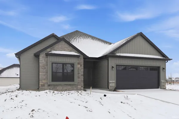 $334,900 | 1334 Arthur Heights Drive, Fort Wayne, IN 46818