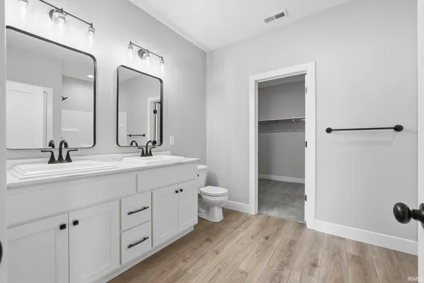 $334,900 | 1334 Arthur Heights Drive, Fort Wayne, IN 46818