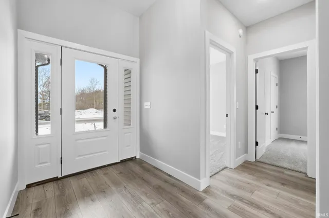 $334,900 | 1334 Arthur Heights Drive, Fort Wayne, IN 46818