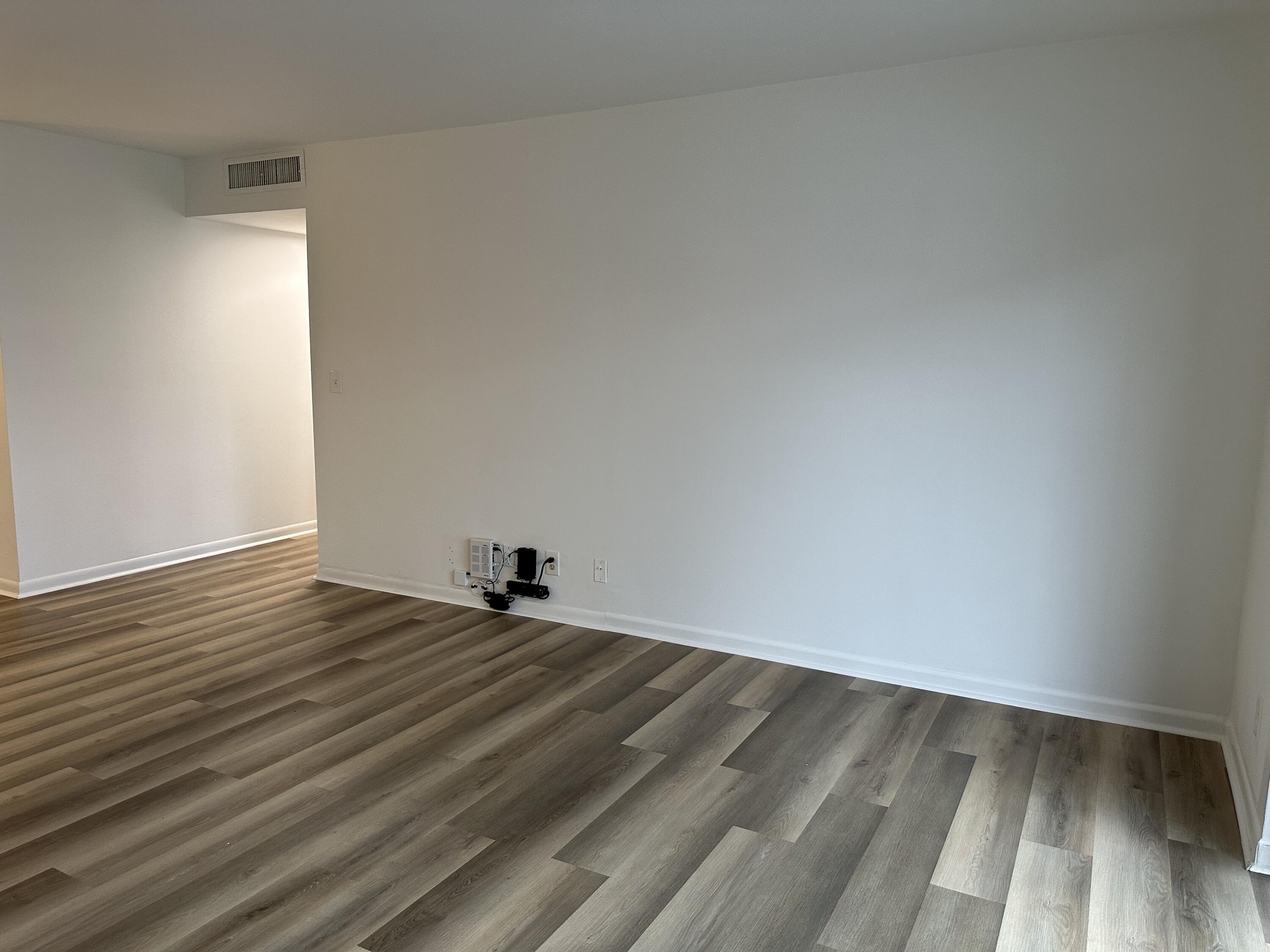 950 Ponce De Leon Road, Unit 208 Boca Raton, FL 33432 - Photo 9 of 40 IMG_7505