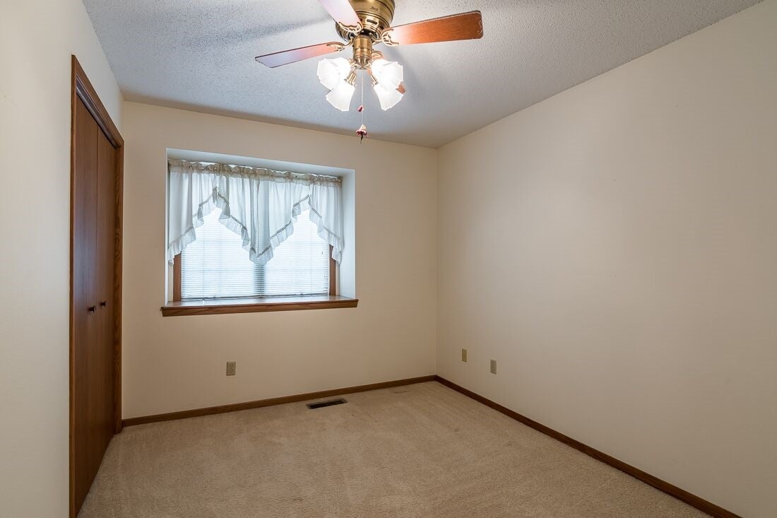 3360 Lower West Branch Road Iowa City, IA 52245 - Photo 10 of 16 Gallery Image 10