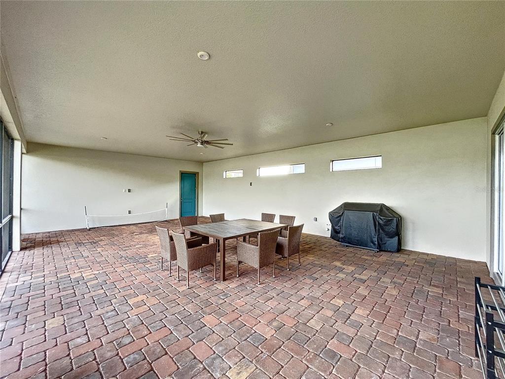 9062 Sperry Street Orlando, FL 32827 - Photo 39 of 44 a living room with furniture
