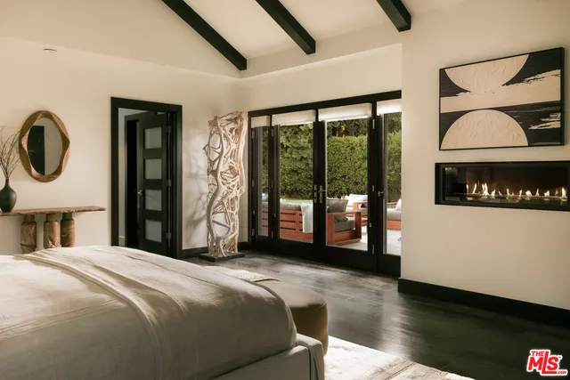 $2,695,000 | 5938 Jumilla Avenue, Woodland Hills, CA 91367