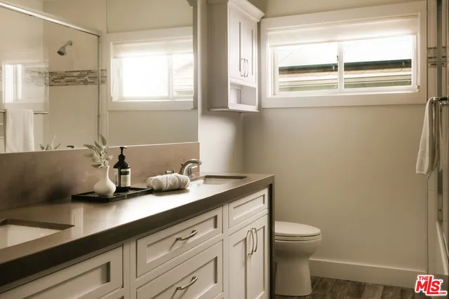 $2,695,000 | 5938 Jumilla Avenue, Woodland Hills, CA 91367