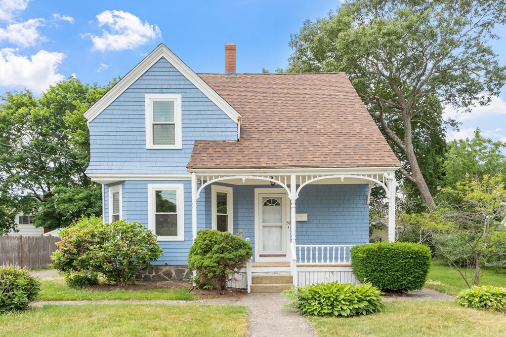 38 Carleton Street Whitman, MA 02382 - Photo 4 of 33