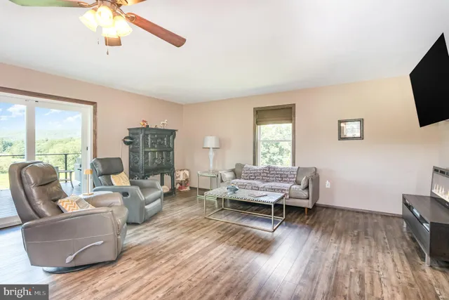 $512,500 | 1461 New Road, Orrtanna, PA 17353