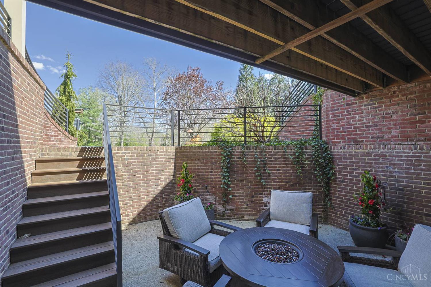 6340 Miami Road Cincinnati, OH 45243 - Photo 64 of 99