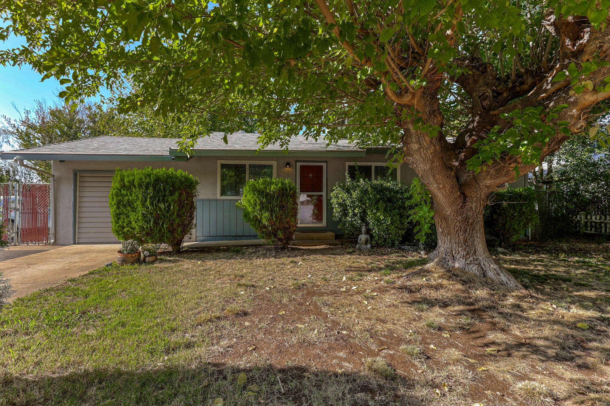 3040 Marmac Road Anderson, CA 96007 - Photo 1 of 44 Front