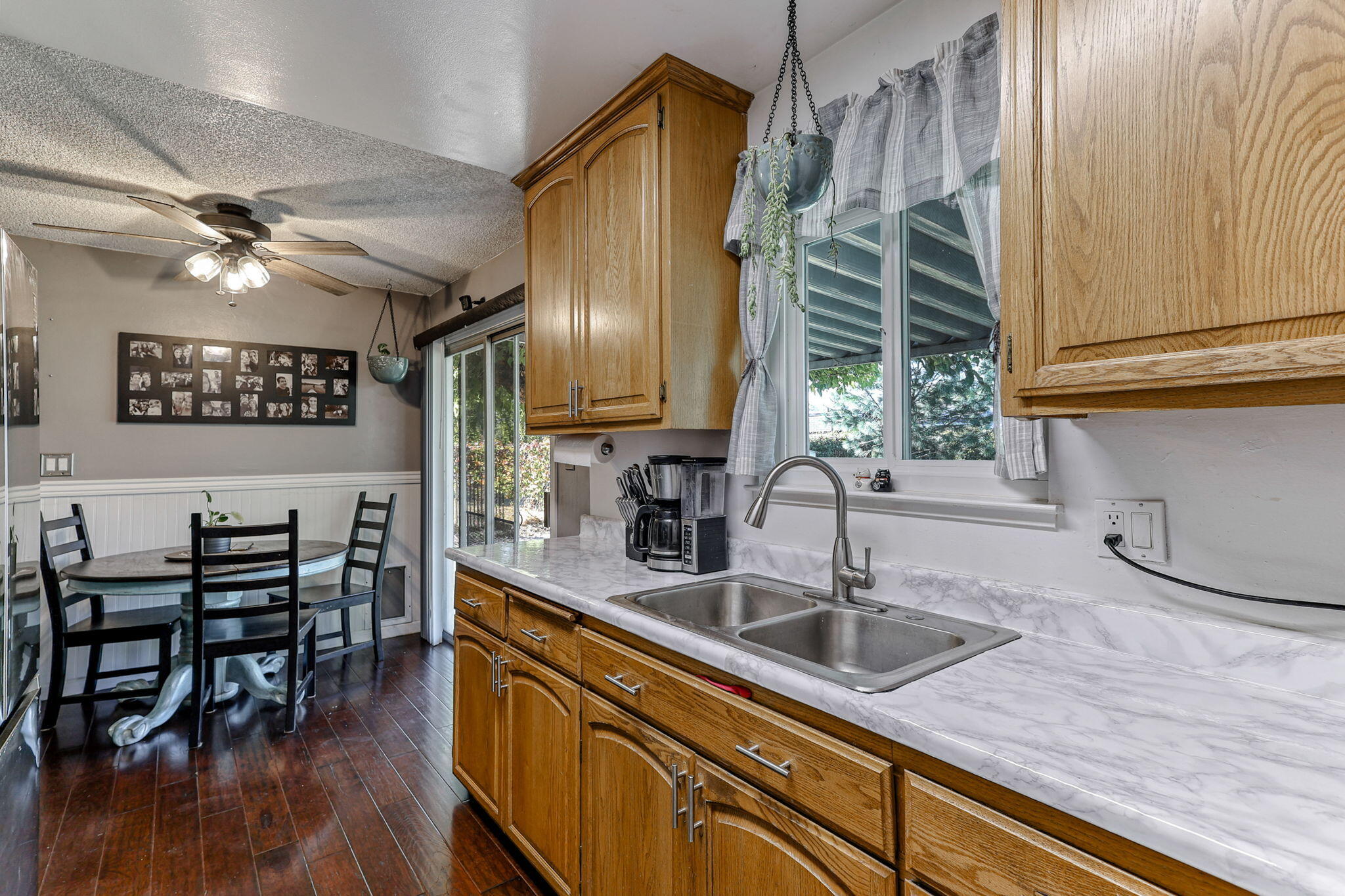 3040 Marmac Road Anderson, CA 96007 - Photo 15 of 44 26-web-or-mls-CLIP0176 - Copy