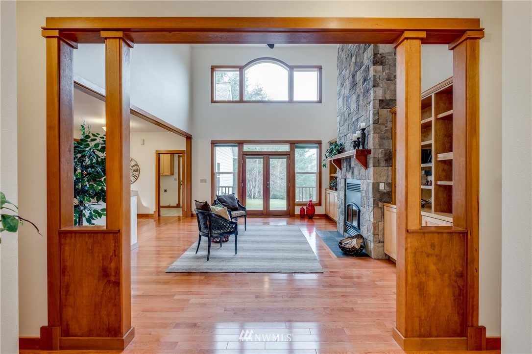 10800 Wicks Lake Road Southwest Port Orchard, WA 98367 - Photo 4 of 25 Gallery Image 4