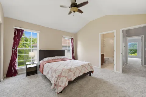 $624,500 | 18936 West Woodale Trail, Lake Villa, IL 60046