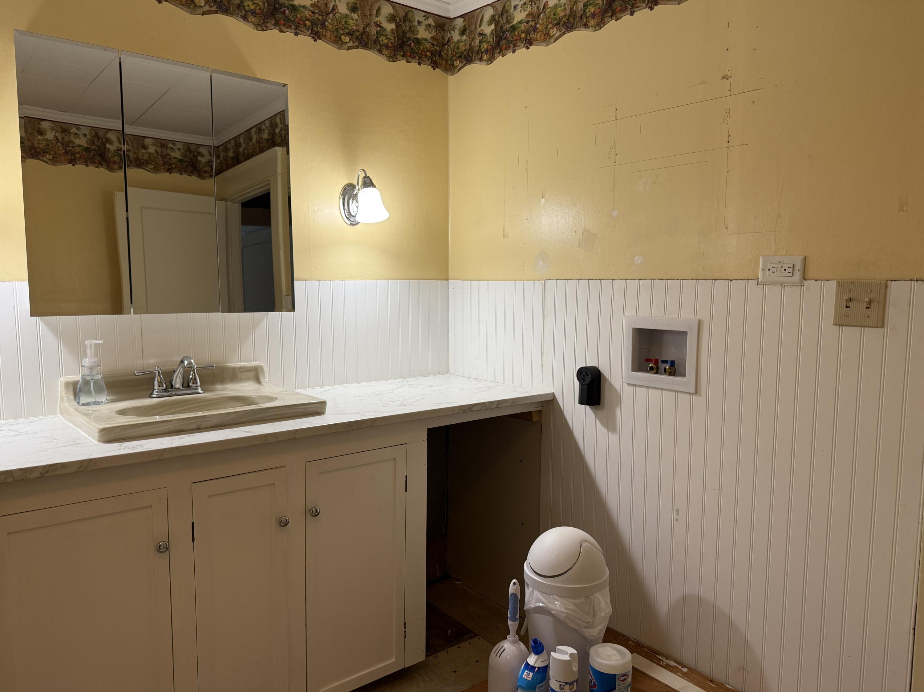 7 Vermont Street Sanford, ME 04073 - Photo 24 of 49 IMG_0737