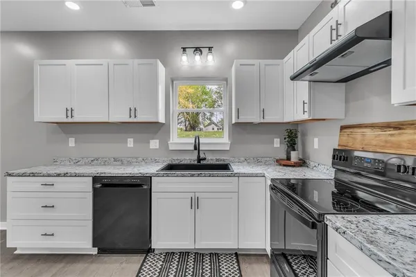 $375,000 | 1-2 West Lot 1 Railroad Addition Street, Hamilton, MO 64644