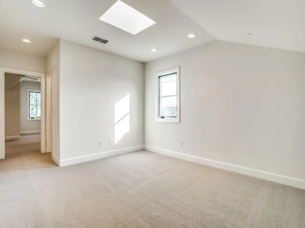 $10,000 | 4401 Glenwick Lane, University Park, TX 75205