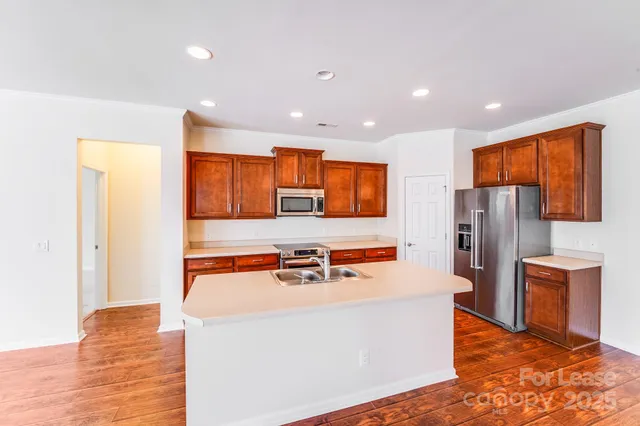 $3,000 | 7012 Kitty Hawk Lane, Fort Mill, SC 29707