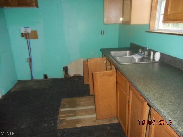 3300 Arbor Road Southwest Canton, OH 44710 - Photo 8 of 13 Gallery Image 8