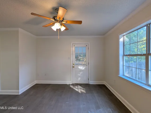 $187,000 | 2302 Wilson Avenue, Pascagoula, MS 39567