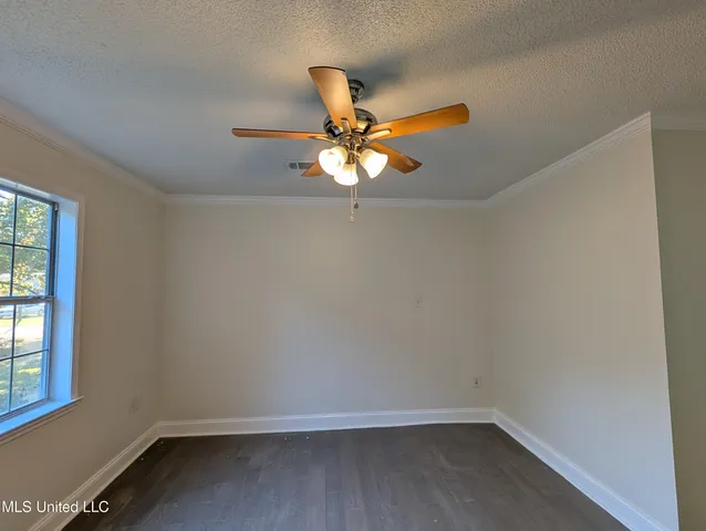 $187,000 | 2302 Wilson Avenue, Pascagoula, MS 39567