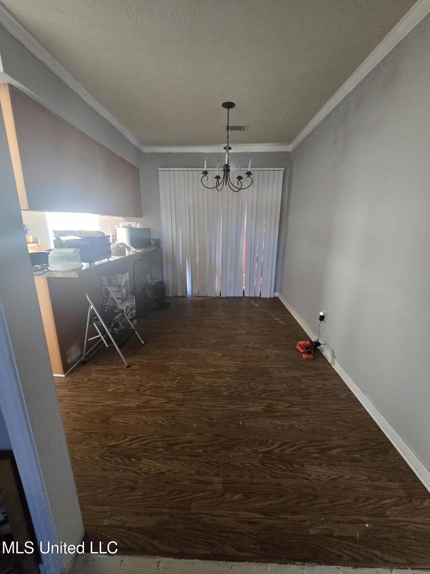 212 Callaway Circle Byram, MS 39272 - Photo 6 of 19 20260201_161719