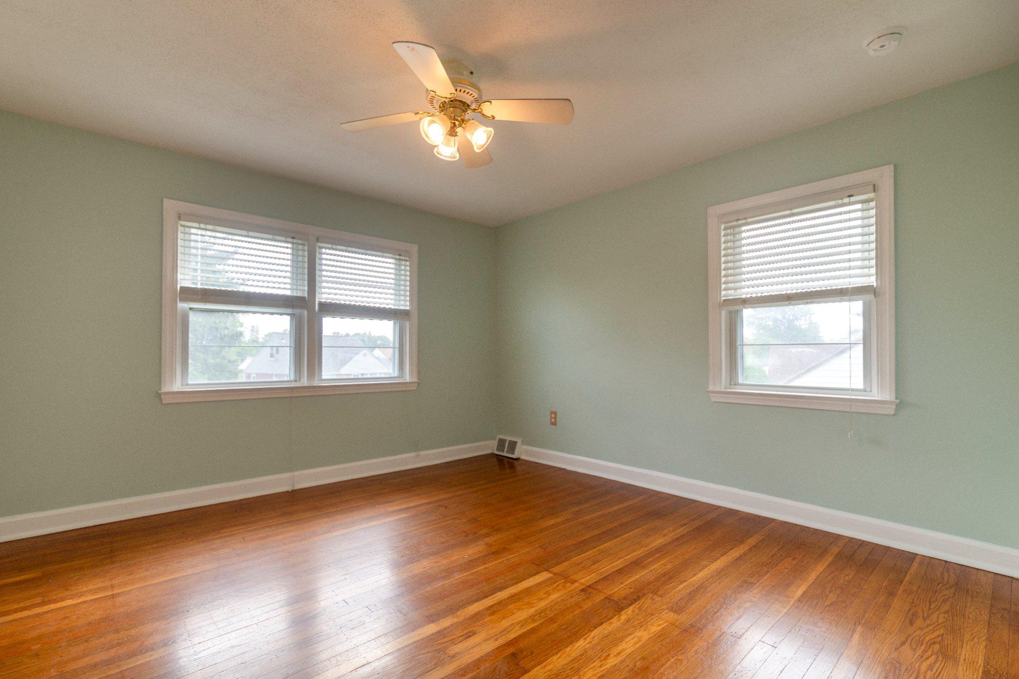 526 Michell Street Ridley Park, PA 19078 - Photo 12 of 26 Primary bedroom