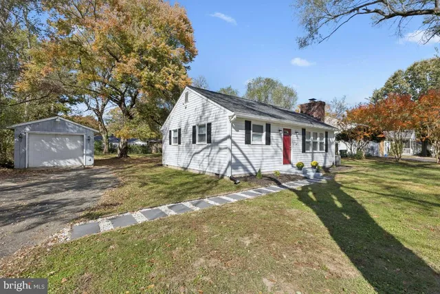 $350,000 | 12816 Thompson Drive, Waldorf, MD 20602