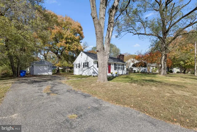 $350,000 | 12816 Thompson Drive, Waldorf, MD 20602