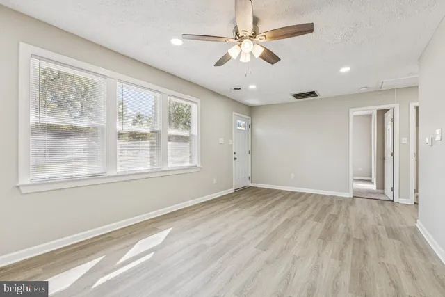 $350,000 | 12816 Thompson Drive, Waldorf, MD 20602