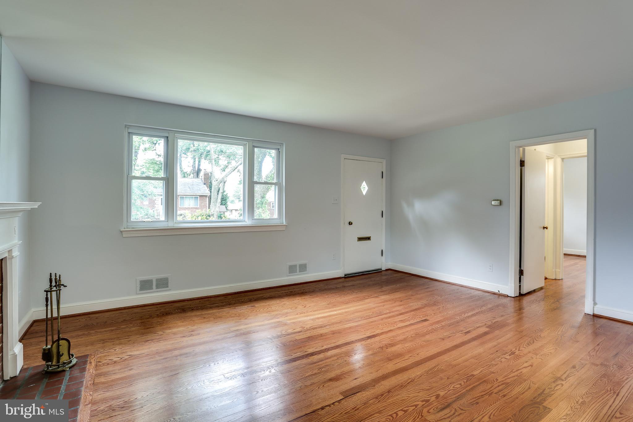 11020 Cone Lane Silver Spring, MD 20902 - Photo 5 of 36 Gallery Image 5