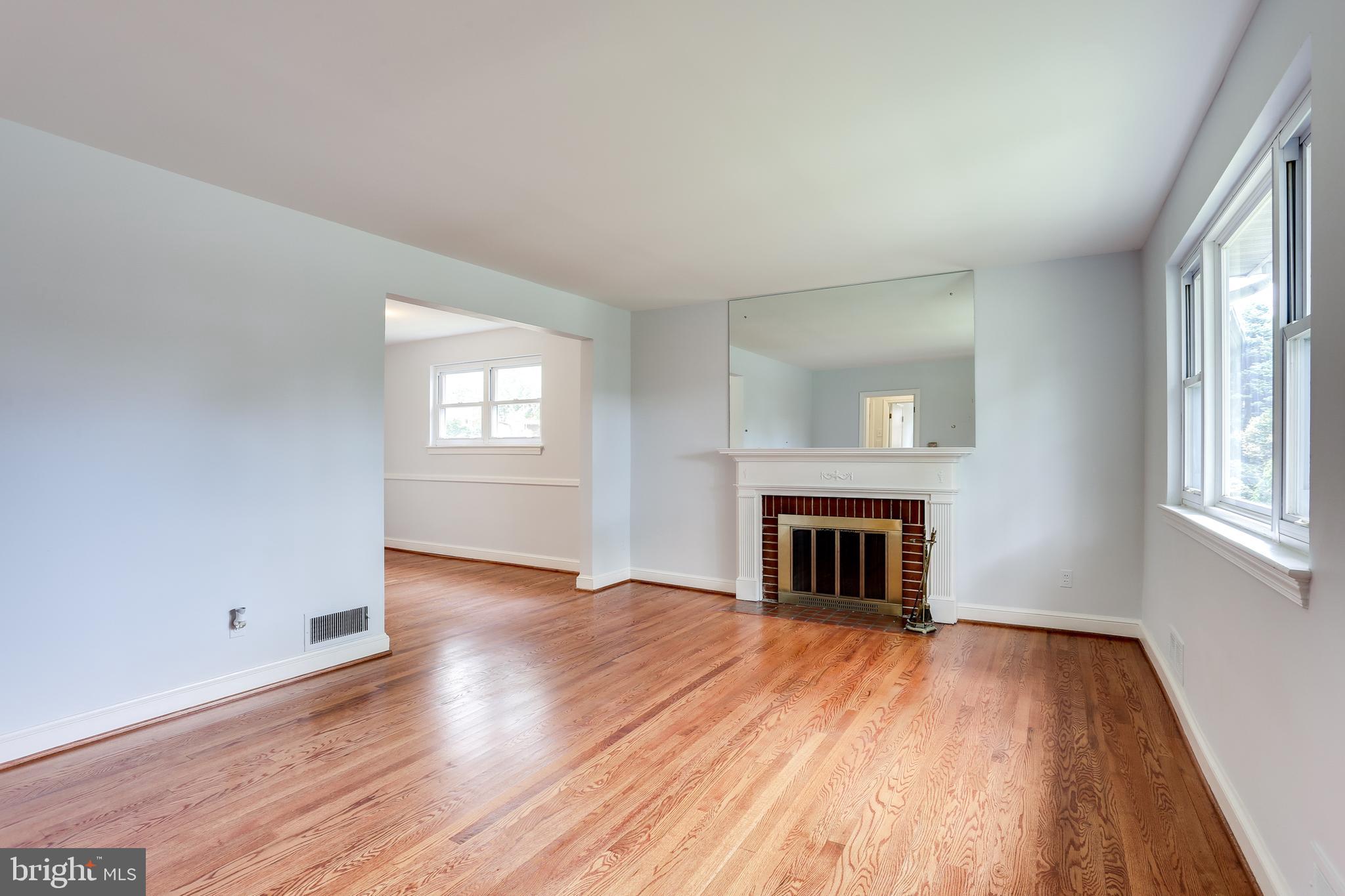 11020 Cone Lane Silver Spring, MD 20902 - Photo 7 of 36 Gallery Image 7