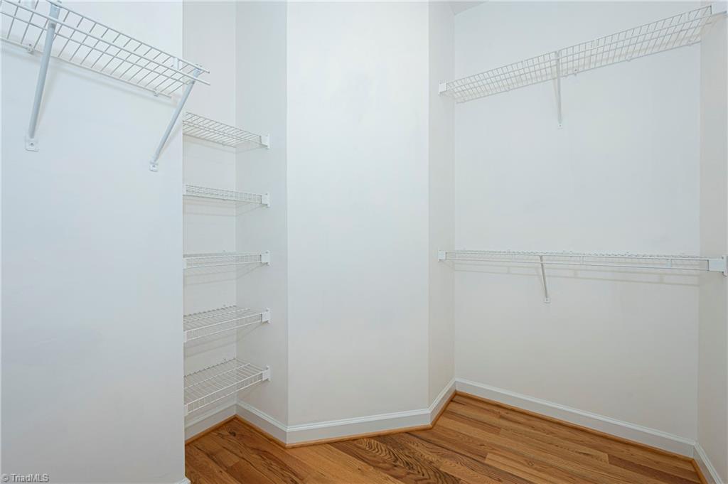 632 Barrocliff Road Clemmons, NC 27012 - Photo 14 of 36 Primary Closet