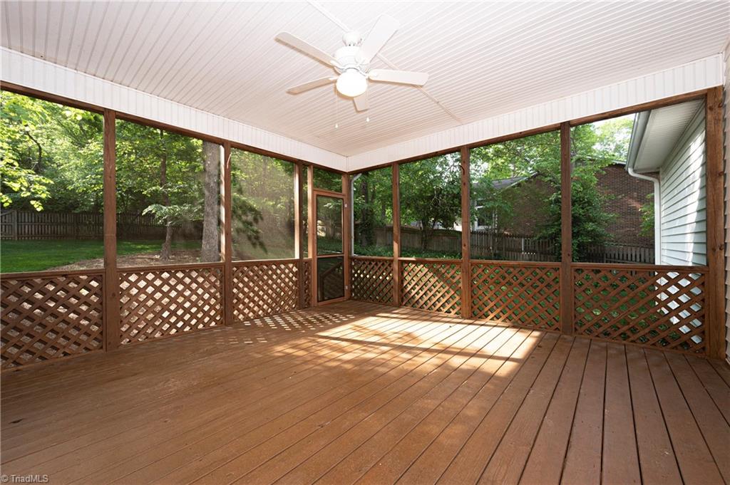 632 Barrocliff Road Clemmons, NC 27012 - Photo 33 of 36 Screened Porch