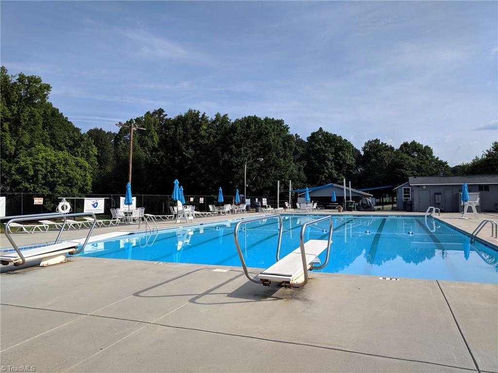632 Barrocliff Road Clemmons, NC 27012 - Photo 36 of 36 Community pool, optional membership