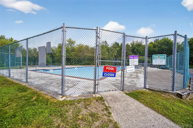 $169,900 | 238 Concord Lane, Middletown, NY 10940