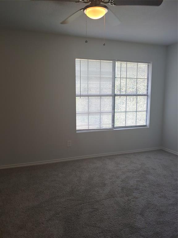 215 Lake Park Road Lewisville, TX 75057 - Photo 15 of 16