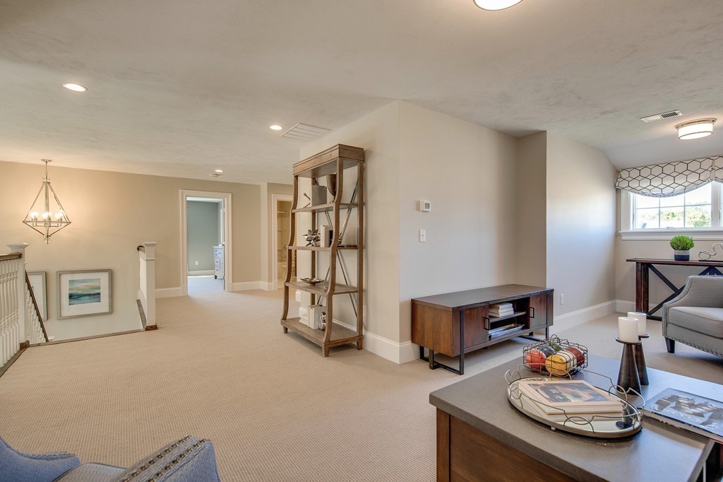 7 Garrison Way, Unit 7 Brookline, MA 02445 - Photo 18 of 27 Gallery Image 18