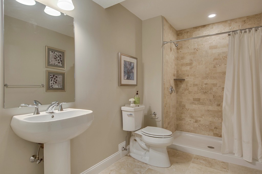 7 Garrison Way, Unit 7 Brookline, MA 02445 - Photo 24 of 27 Gallery Image 24