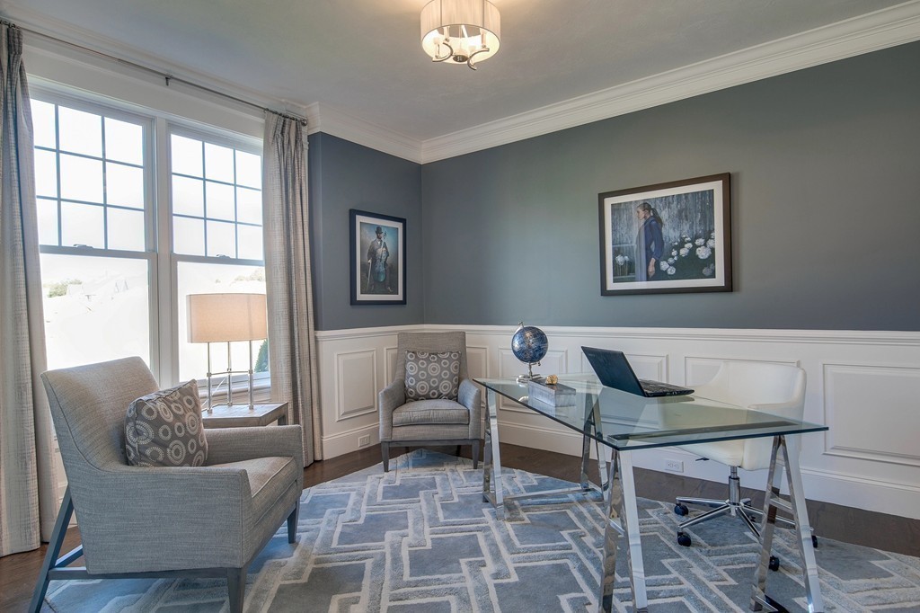 7 Garrison Way, Unit 7 Brookline, MA 02445 - Photo 4 of 27 Gallery Image 4