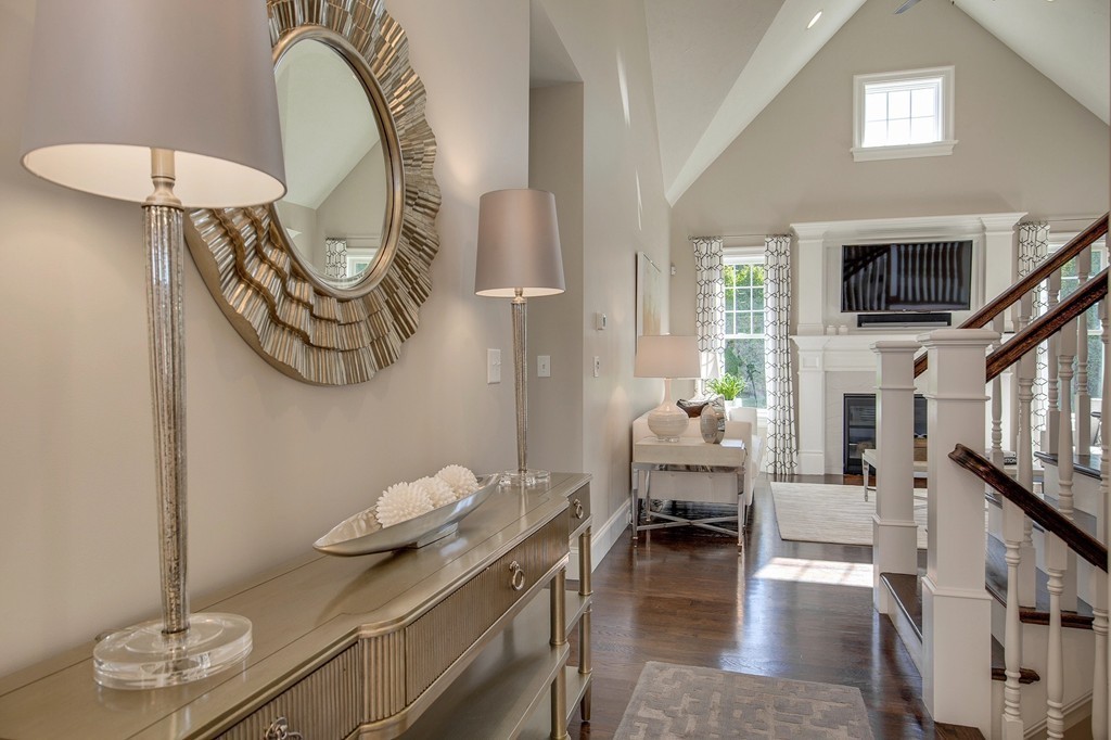 7 Garrison Way, Unit 7 Brookline, MA 02445 - Photo 6 of 27 Gallery Image 6