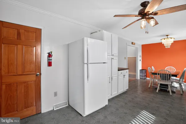$450,000 | 372 Cutler Avenue, Maple Shade, NJ 08052