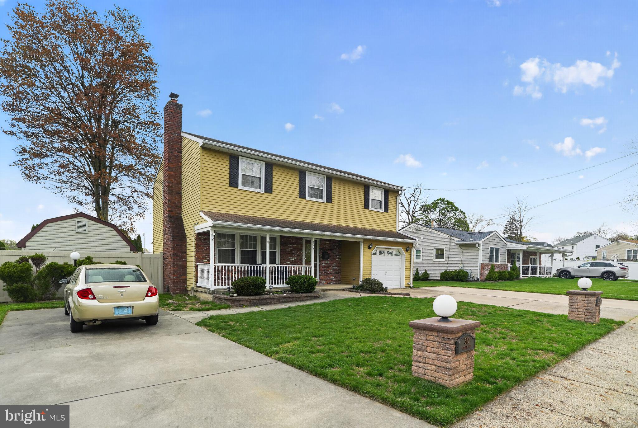 372 Cutler Avenue Maple Shade, NJ 08052 - Photo 2 of 39