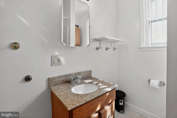 $450,000 | 372 Cutler Avenue, Maple Shade, NJ 08052