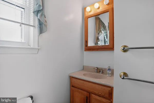 $450,000 | 372 Cutler Avenue, Maple Shade, NJ 08052
