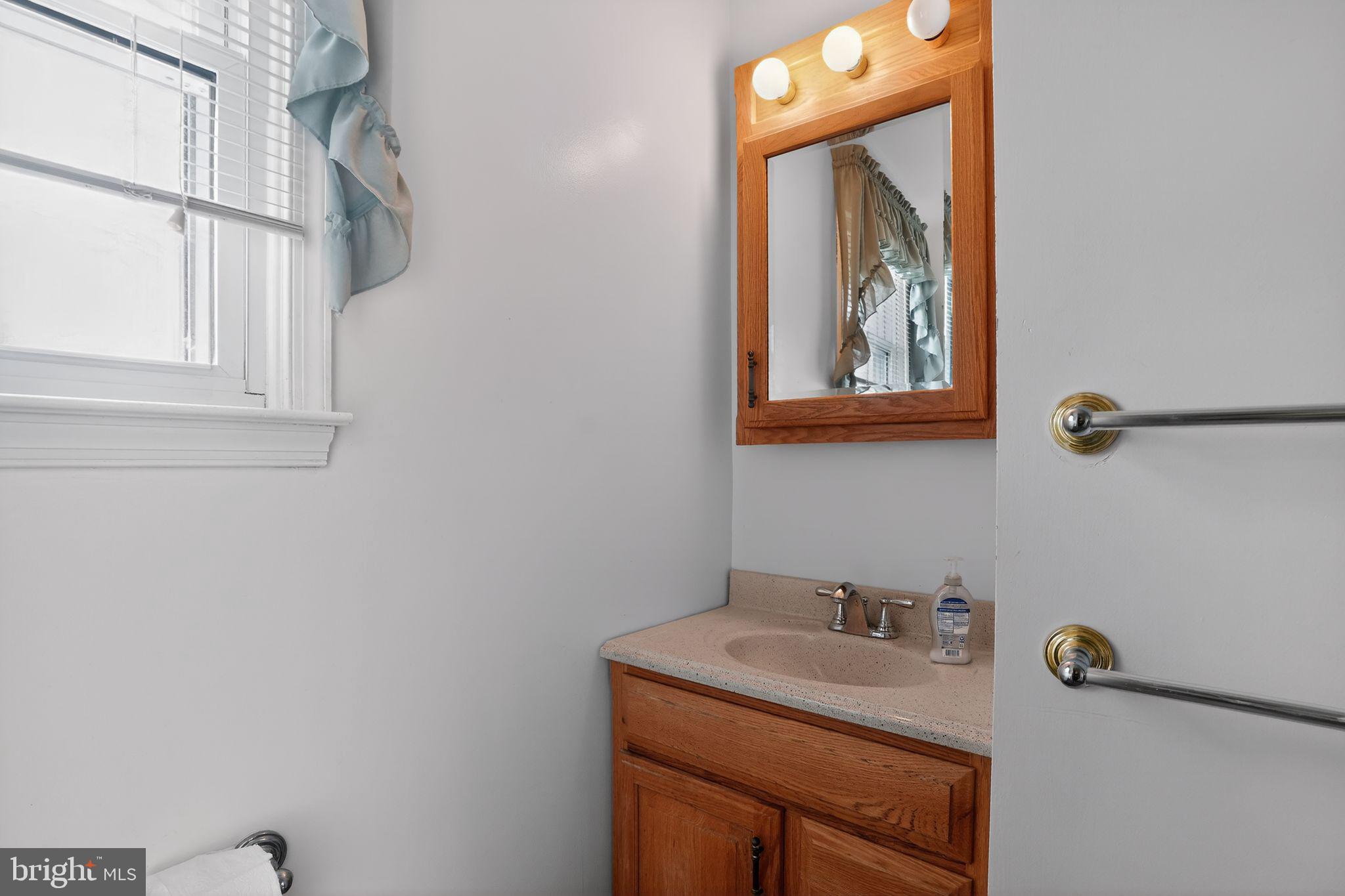 372 Cutler Avenue Maple Shade, NJ 08052 - Photo 36 of 39