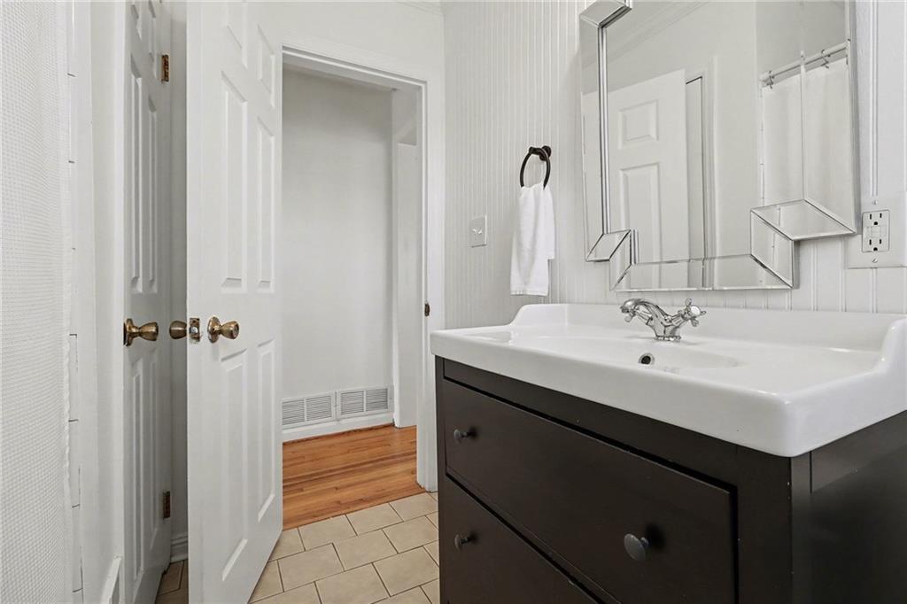 490 East Pharr Road Decatur, GA 30030 - Photo 19 of 33