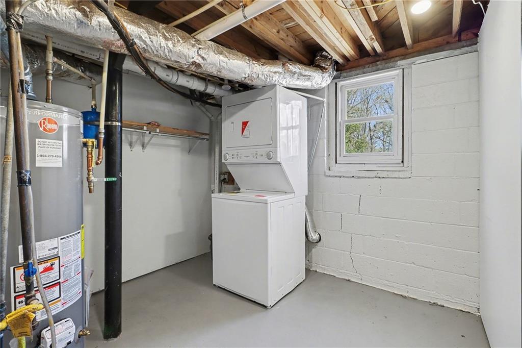 490 East Pharr Road Decatur, GA 30030 - Photo 27 of 33 a utility room with dryer and washer