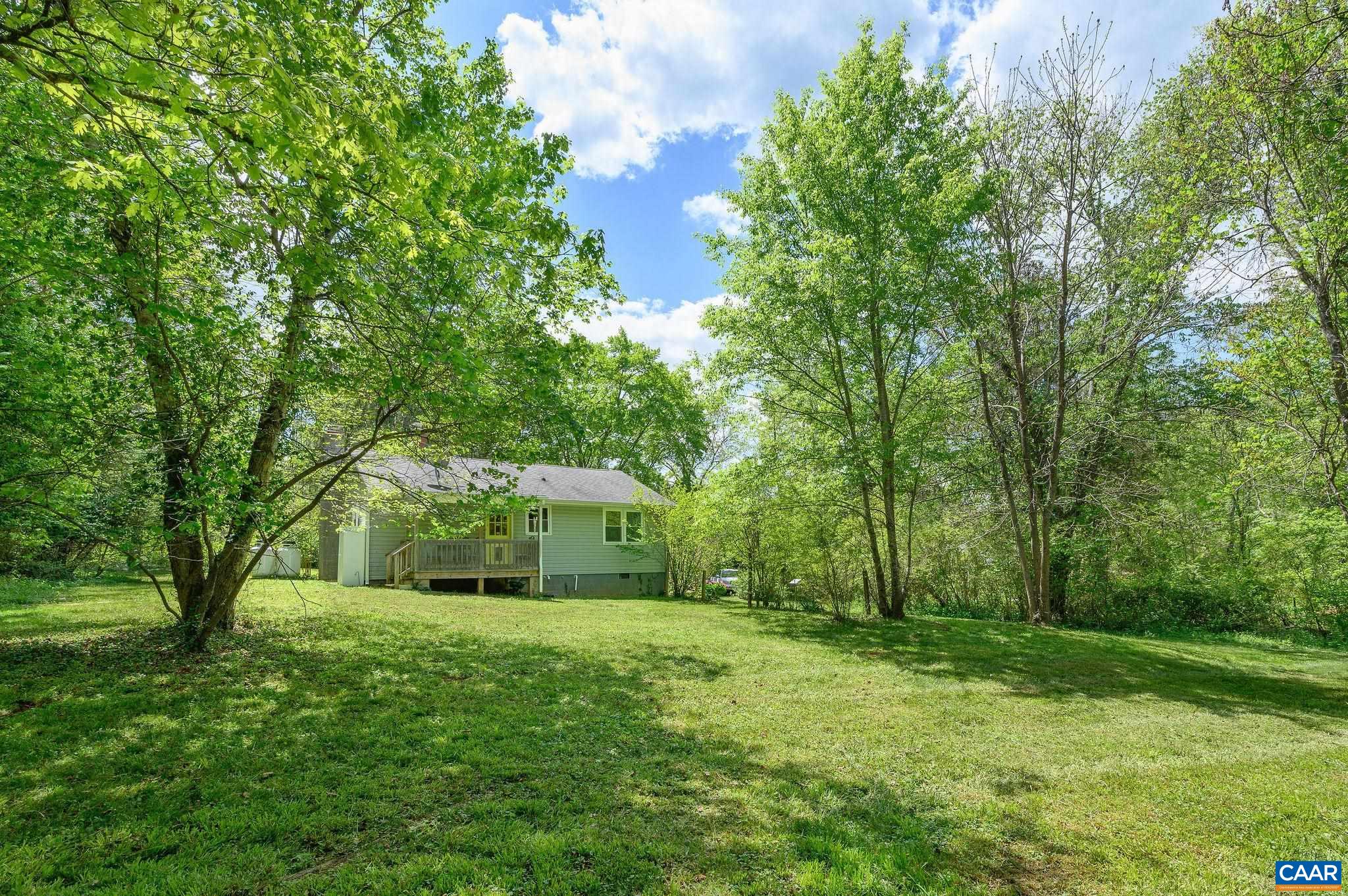 6554 Esmont Road Keene, VA 22946 - Photo 23 of 34