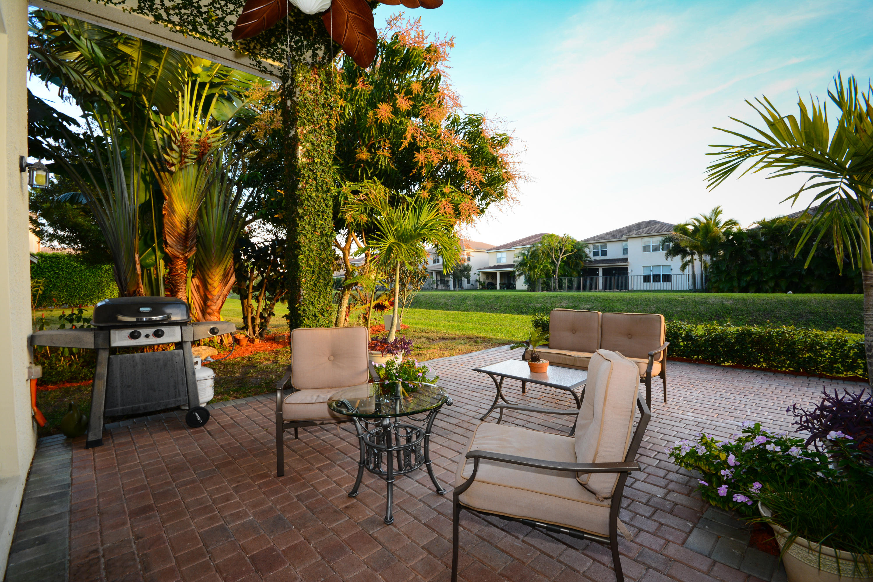8920 Chestnut Ridge Way Boynton Beach, FL 33473 - Photo 17 of 29 Extended Patio