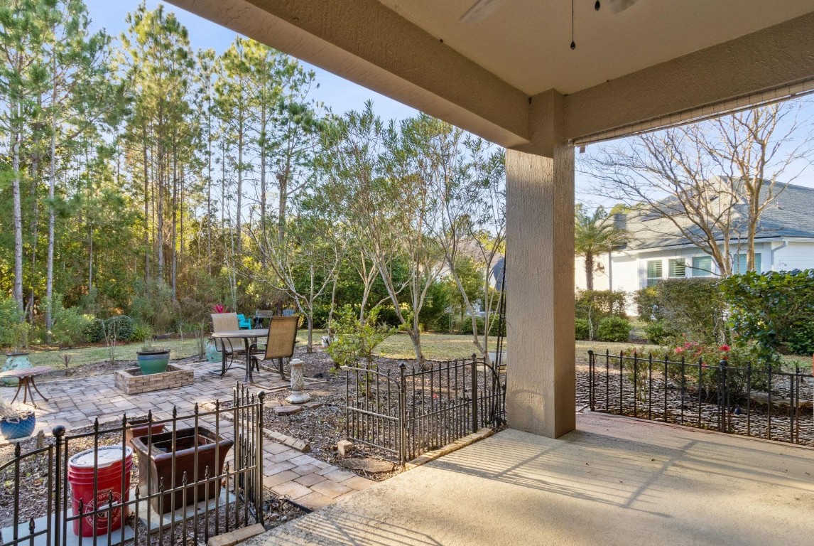 95275 Poplar Way Fernandina Beach, FL 32034 - Photo 27 of 38 a view of a outdoor space