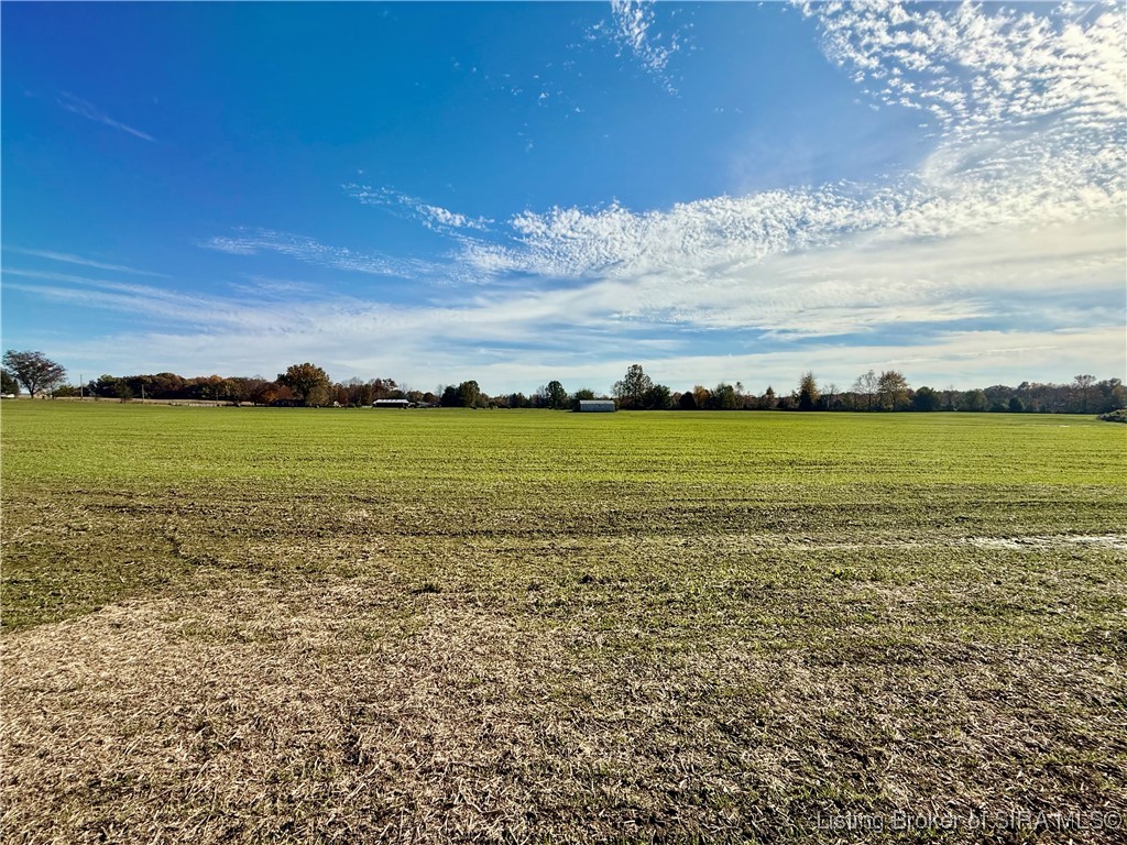 909 Howser Road Henryville, IN 47126 - Photo 1 of 25