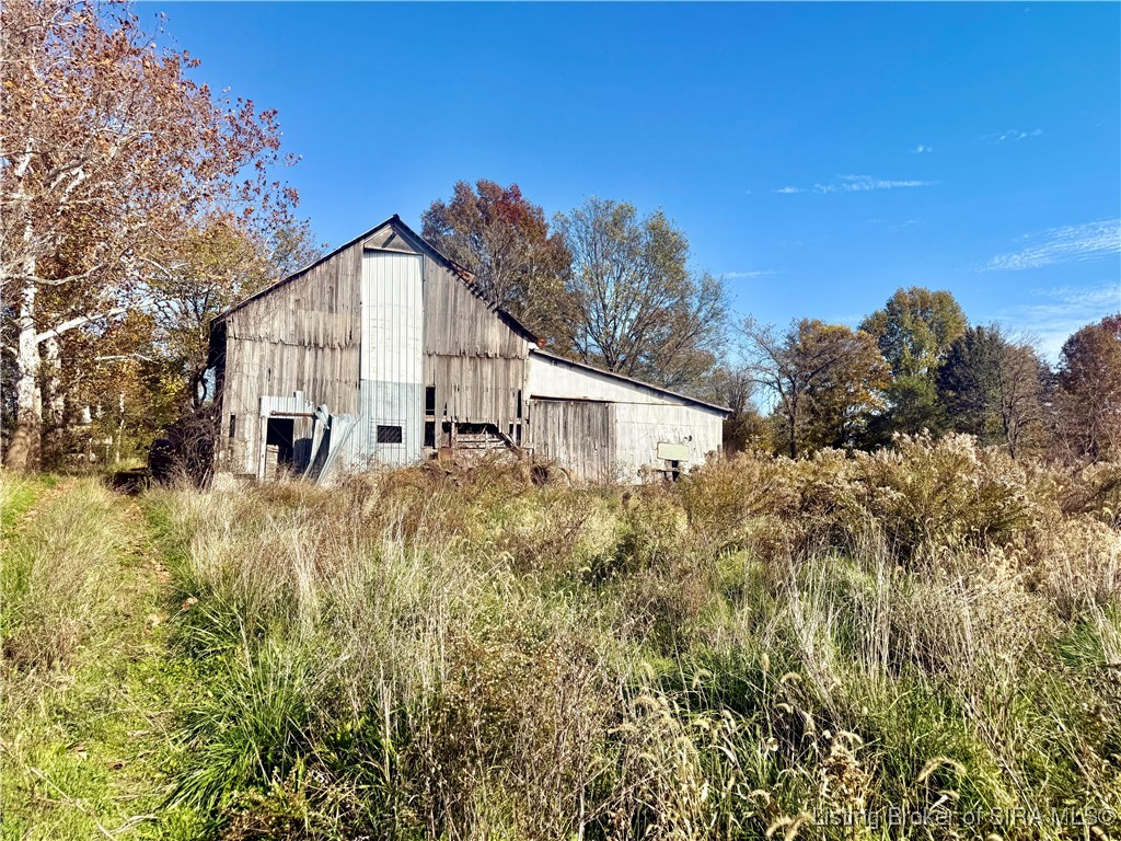 909 Howser Road Henryville, IN 47126 - Photo 21 of 25